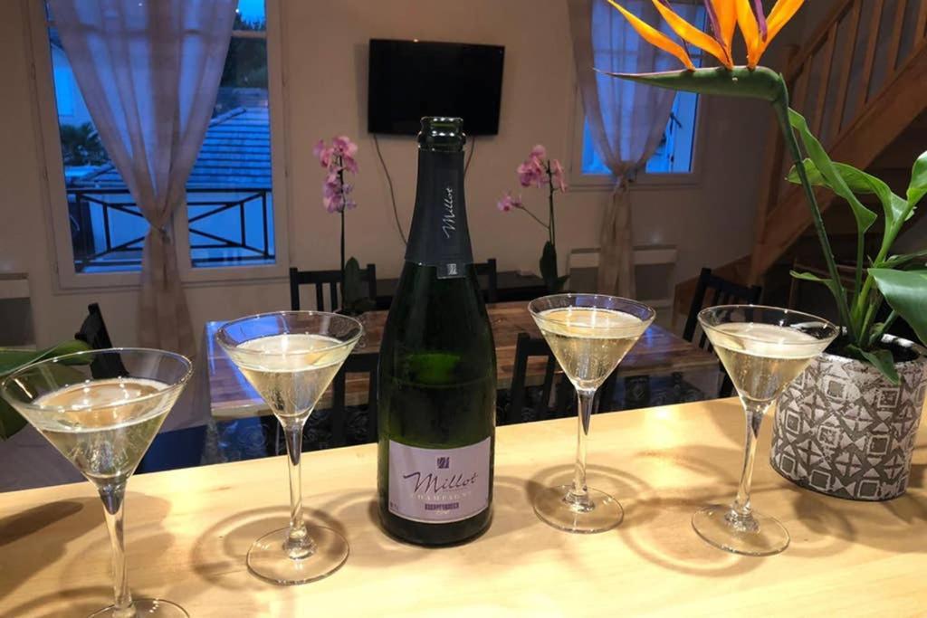 Ca Dei Figli, Charmante Maison De Ville. Bailly-Romainvilliers Eksteriør billede