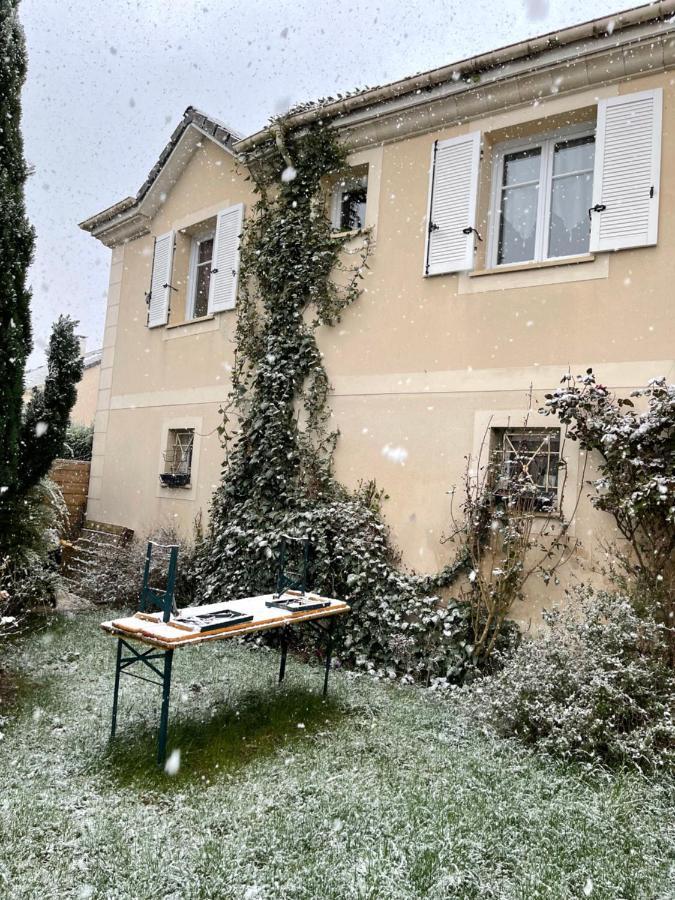 Ca Dei Figli, Charmante Maison De Ville. Bailly-Romainvilliers Eksteriør billede